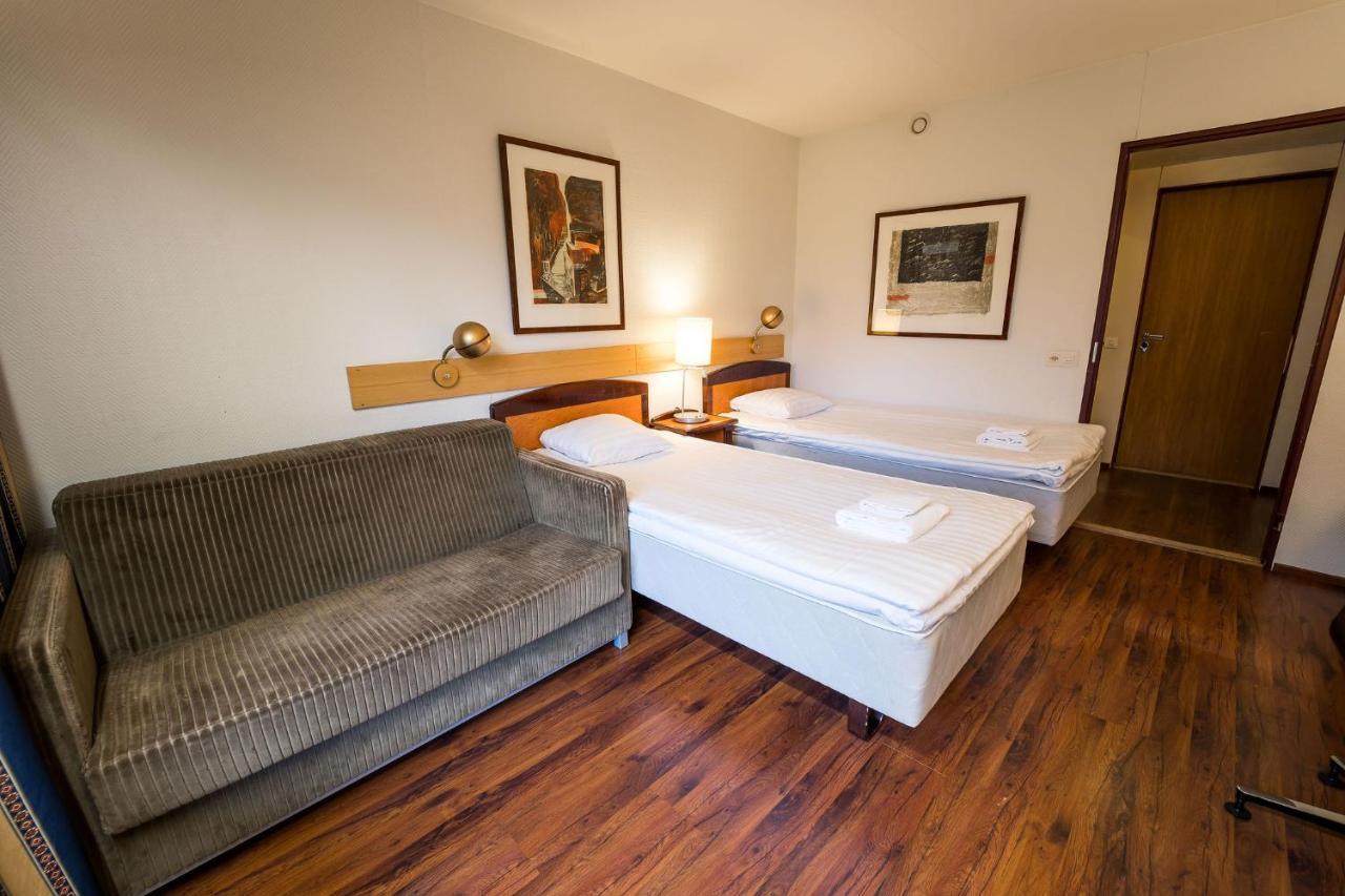 Budget Hotel Рааге Екстер'єр фото