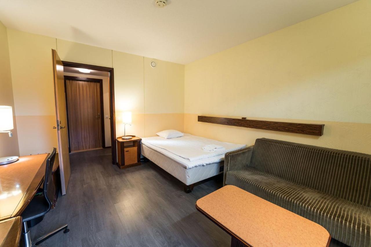 Budget Hotel Рааге Екстер'єр фото